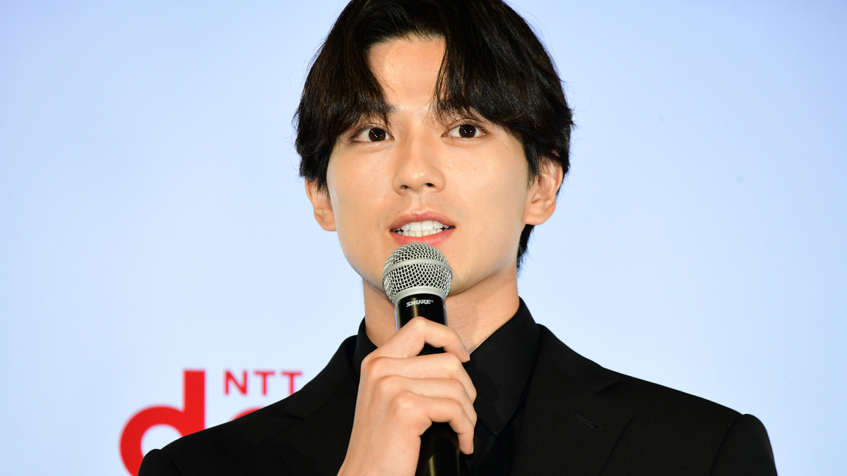 11月16日誕生日の芸能人 新田真剣佑 内田有紀 小島よしお Rbb Today 11月16日誕生日の芸能人 新田真剣佑 内田有紀 小島よしお Rbb Today