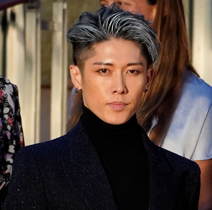 Miyavi 全身タトゥーを後悔 松本人志も 習字へたくそのヤツみたい Rbb Today
