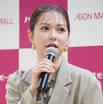 村重杏奈、写真集のランジェリー姿にまさかの本人コメント「おっぱいが潰れてて不憫！」