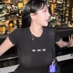 「たまらんのぉ」極上グラマラスボディでベッドに…韓国美女チア、妖艶な寝そべり姿を公開