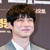 坂口健太郎の結婚、韓国でも相次ぎ報道「二股疑惑から1年越し」とも…BTSとの縁など現地で人気のワケ