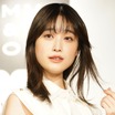 髙橋ひかる、カレンダーでポップ＆キュートスタイル披露「お尻、見えないかな？」