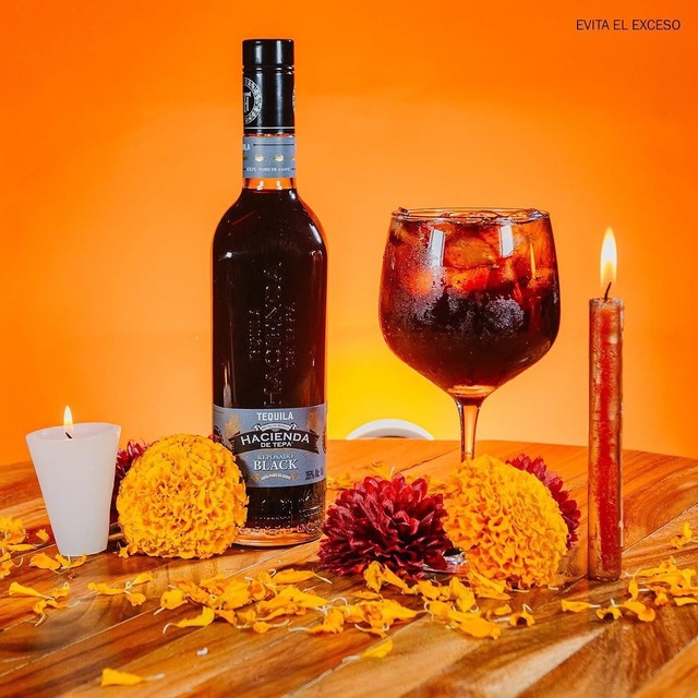 アシエンダ・デ・テパ ブラックテキーラ(レポサド)
