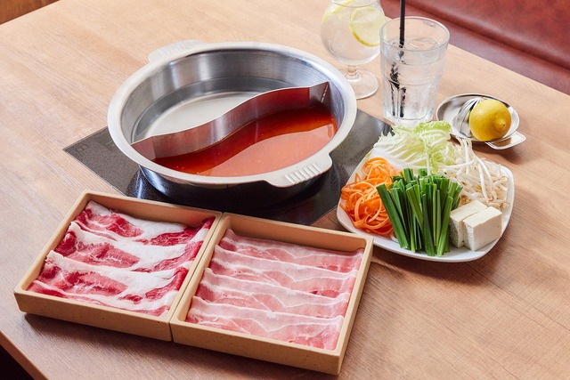 火鍋セット（旨辛火鍋だし）