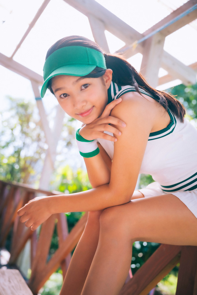 虹咲カリナ1stイメージDVD『雨上がり！１８歳！！』