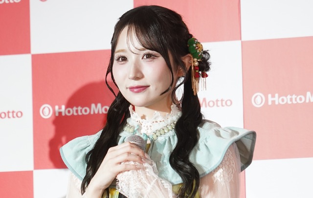 小川奈々子【写真：竹内みちまろ】