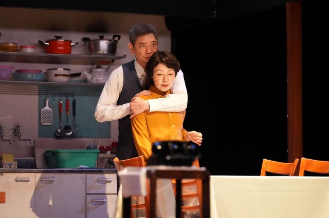 舞台『岸辺のアルバム』撮影：田中亜紀