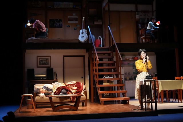 舞台『岸辺のアルバム』撮影：田中亜紀