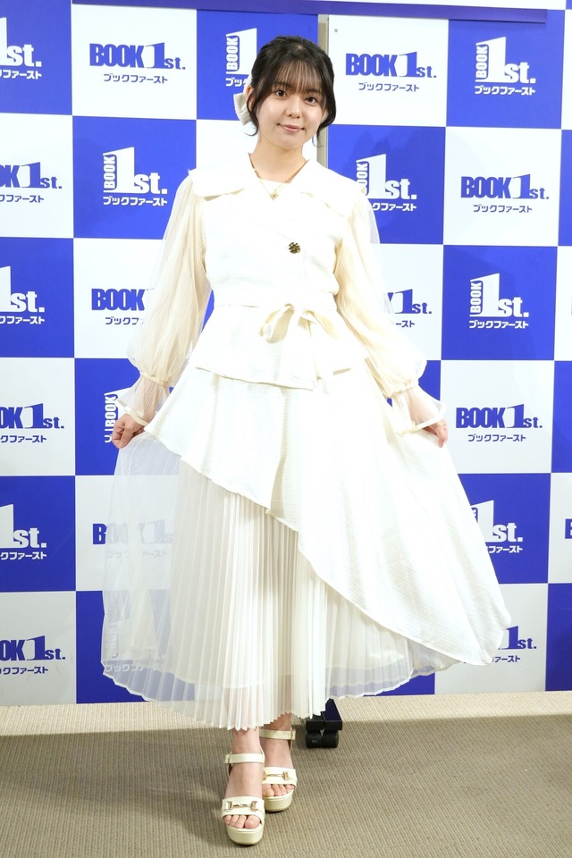 松島かのん【撮影：小宮山あきの】