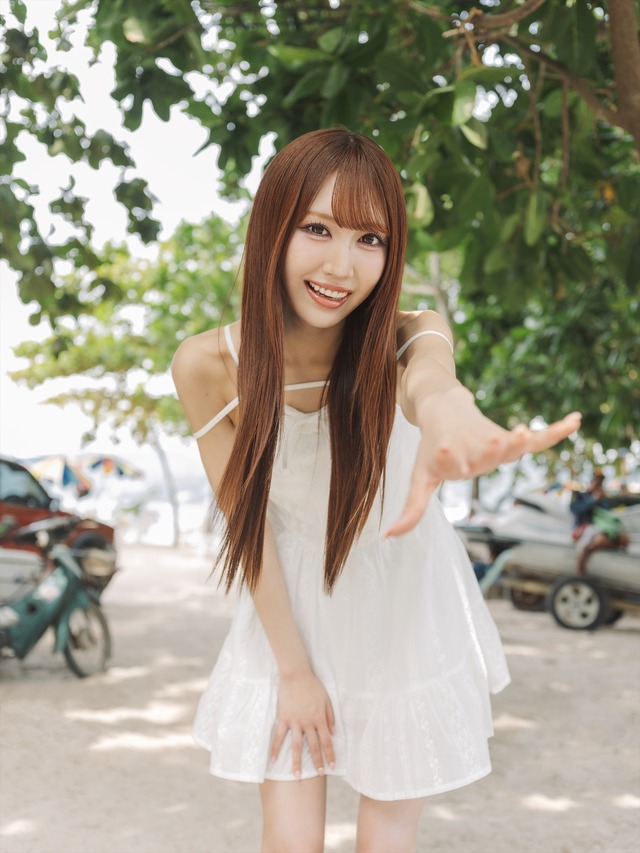 野村実代 1st写真集『美しい方程式』