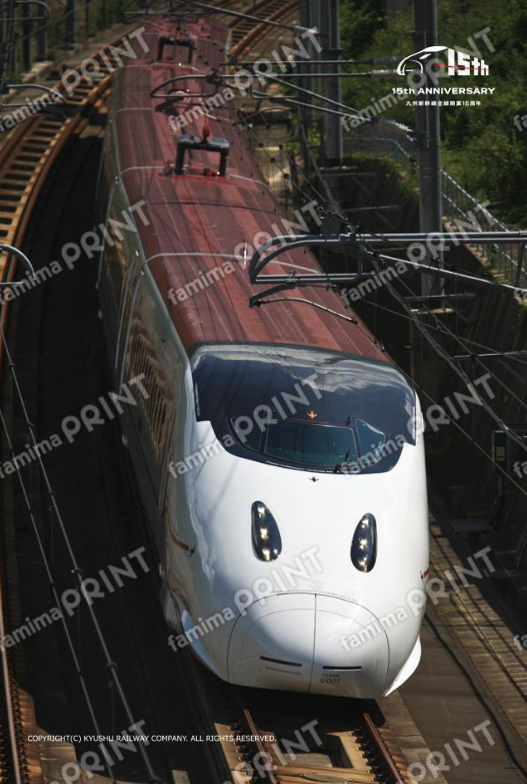 「JR九州新幹線全線開業15周年記念」ブロマイドL判200円(税込) ブロマイド2L判300円（税込） シールL判400円(税込) シール2L判600円（税込）