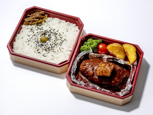 つばめ風ハンブルグステーキ弁当　2,030円／駅弁つばめグリル