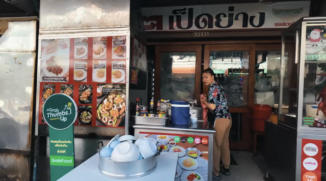 【アジア美食レポート】路地裏50バーツから和牛まで！一度は食べたいバンコク“絶品ガパオ”3選