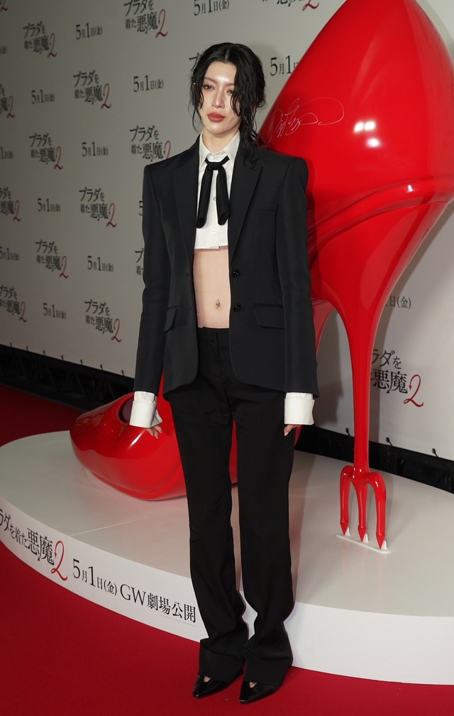 三吉彩花【写真：竹内みちまろ】