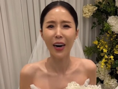 「絶対に結婚させない」全国民が反対も押し切ってゴールインした韓国女性歌手（44）、弁護士が助言
