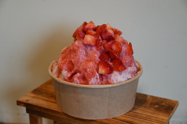 【いちごやcafe TANNAL】初出店「“生”あまおうかき氷」イートイン1,800円(1杯)（税込）
