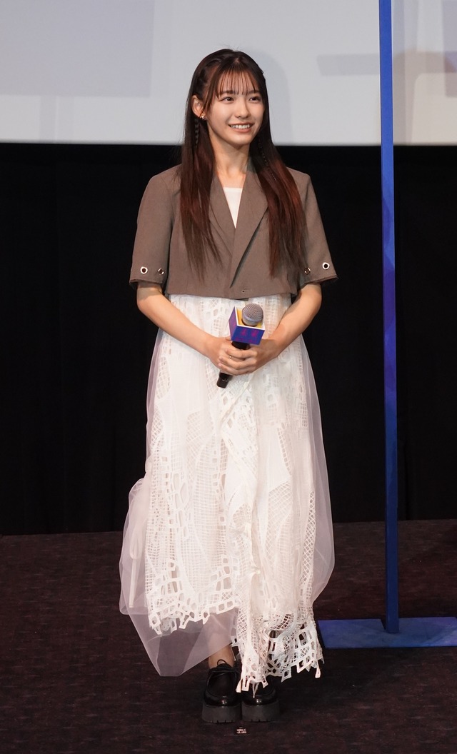 野澤しおり【写真：竹内みちまろ】