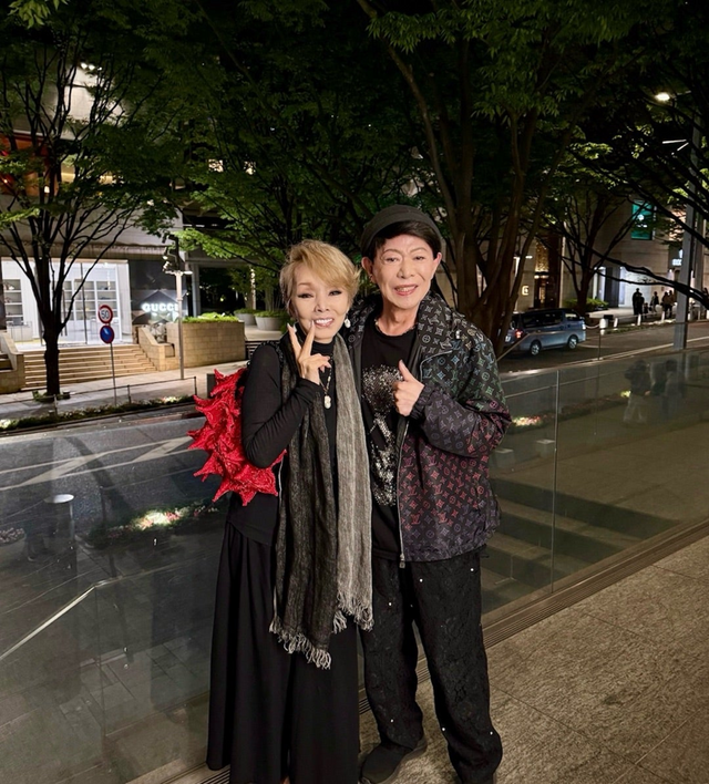 研ナオコ、美川憲一との豪華ツーショット公開！久々の再会で「またご一緒できるといいです」
