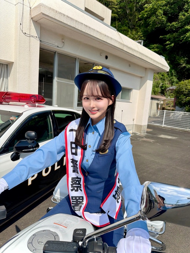 （写真は福田朱里の公式インスタグラムから）※所属事務所に掲載許諾をもらっています