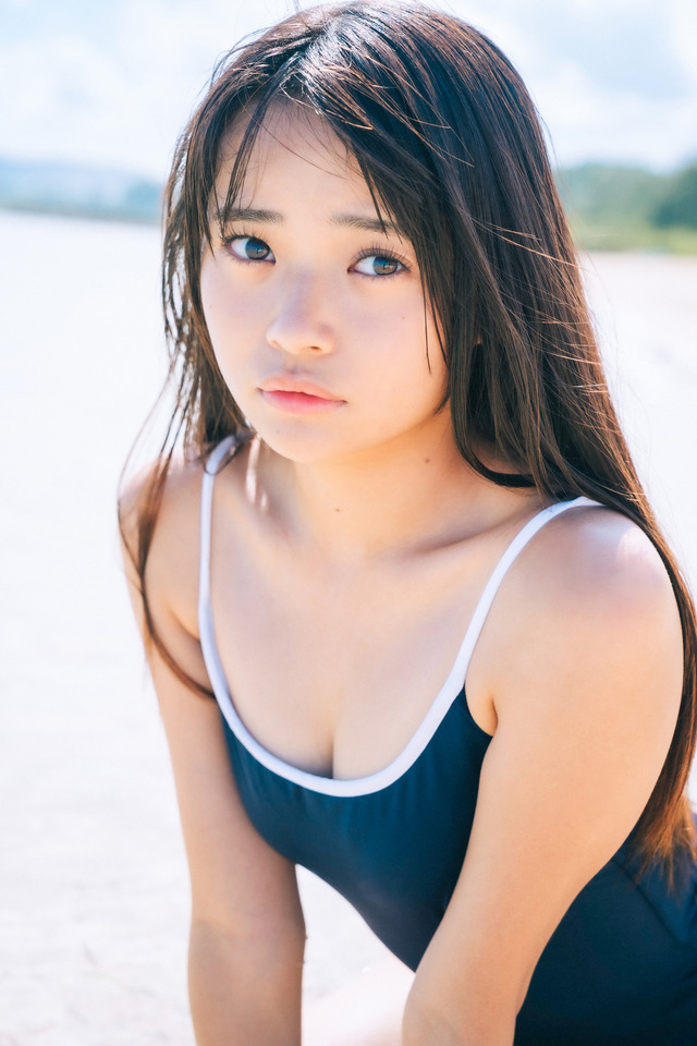 小森香乃 1stDVD「純白の17歳」（リバプール）