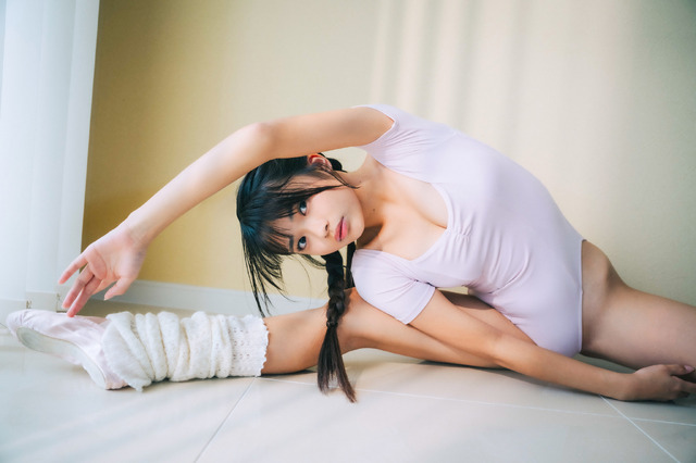 小森香乃 1stDVD「純白の17歳」（リバプール）