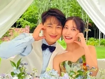 “モンペ”騒動で炎上後の悲報…14歳下の日本人女性と結婚の韓国俳優、妻と娘に健康異常