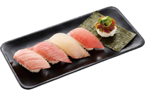 『かっぱのまぐろ5種食べ比べ』　五貫710円（税込780円）～