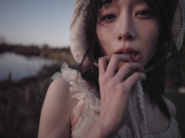 G−STYLE VISUAL ART PHOTOBOOK須田亜香里『アカリノアルヒ』