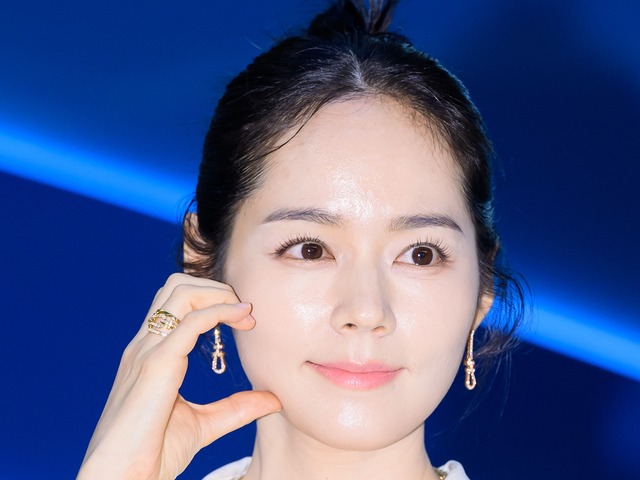「仲良しだったのに」『太陽を抱く月』主演女優、衝撃を受けた男友達が結婚式に来なかった理由