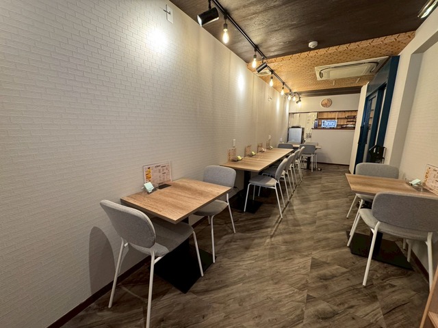 はてな珈琲店大阪なんば店の店内