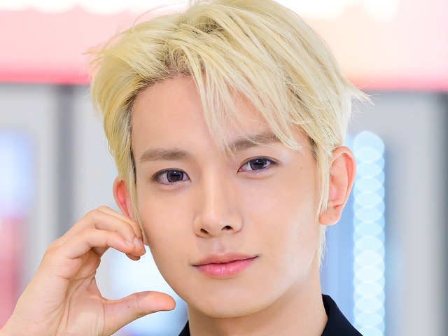 「日本来てたの?!」元ENHYPEN・ヒスン改めEVAN、東京散策“エモSHOT”にファン歓喜