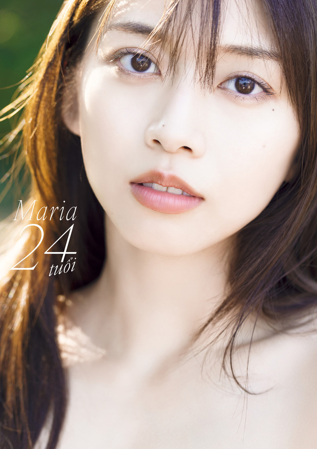 牧野真莉愛 写真集 『 Maria 24 tuổi 』 （ワニブックス）／撮影：田畑竜三郎