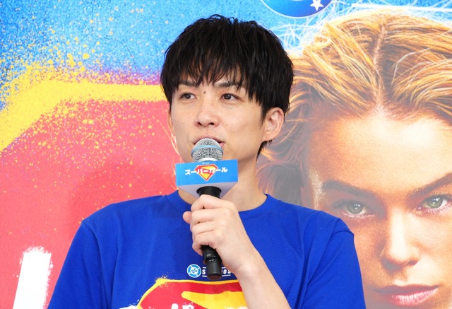 アインシュタイン・河合ゆずる【撮影：小宮山あきの】