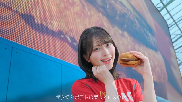 ＝LOVEがマクドナルドと初コラボ！人気曲『ラブソングに襲われる』をオマージュしたWebCMが公開！