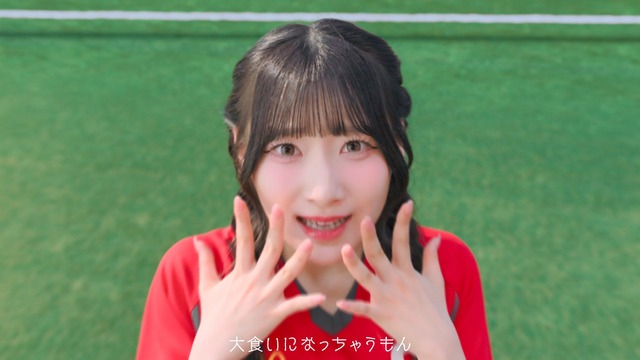 ＝LOVEがマクドナルドと初コラボ！人気曲『ラブソングに襲われる』をオマージュしたWebCMが公開！