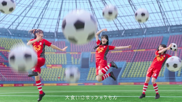 ＝LOVEがマクドナルドと初コラボ！人気曲『ラブソングに襲われる』をオマージュしたWebCMが公開！