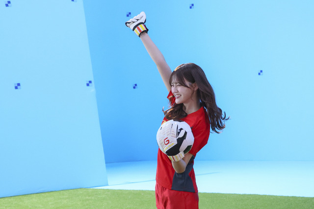 ＝LOVEがマクドナルドと初コラボ！人気曲『ラブソングに襲われる』をオマージュしたWebCMが公開！