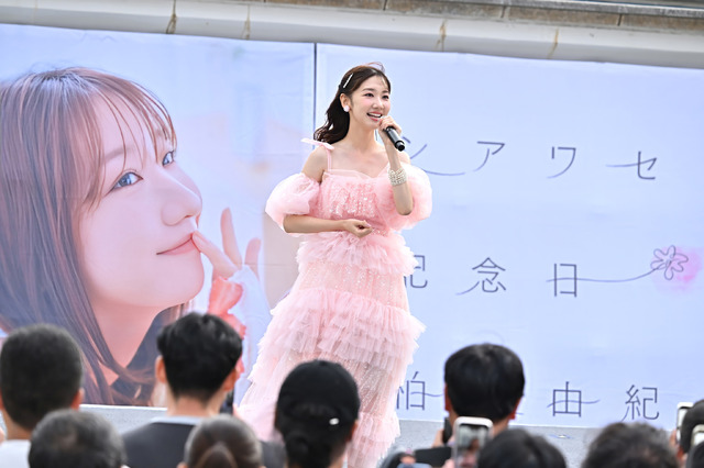 柏木由紀、AKB48卒業を決心した!?思い出の地・ららぽーと豊洲で新曲発売イベント開催︕
