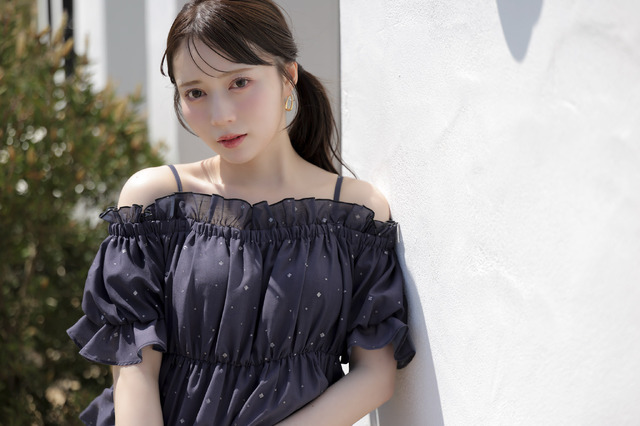 水瀬さらら×LILLIAN CARATのLOOKBOOK「Romantic Escape」が公開