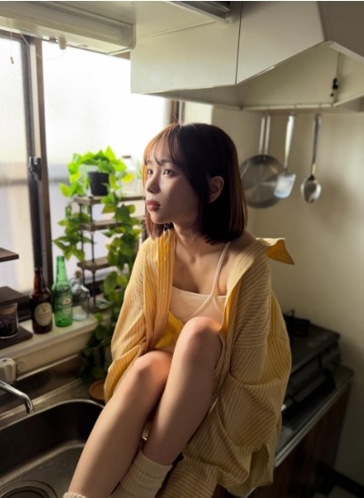 （写真は池本しおりの公式インスタグラムから）※所属事務所に掲載許諾をもらっています