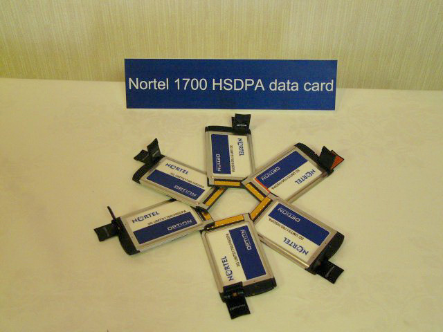 端末側に装着されたNortel 1700 HSDPA data card