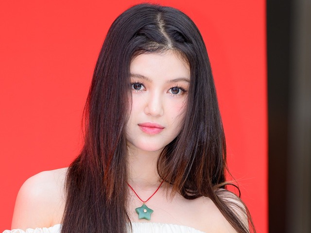 中国資本の事務所と二重契約？オーストラリアで目撃の元NewJeans・ダニエル、疑惑についてコメント