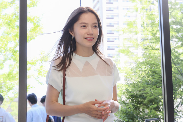 アイスカフェラテ「真夏のエスケープ」篇