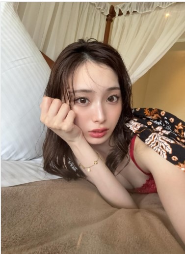 梅山恋和（写真は梅山恋和の公式インスタグラムから）※所属事務所に掲載許諾をもらってます