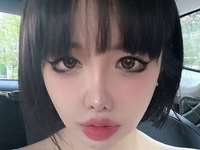 メンバーの“薬物使用”暴露やイケメン俳優への求愛で物議のパク・ボム、SNSで突然の宣言？「どうにでもなれ！」