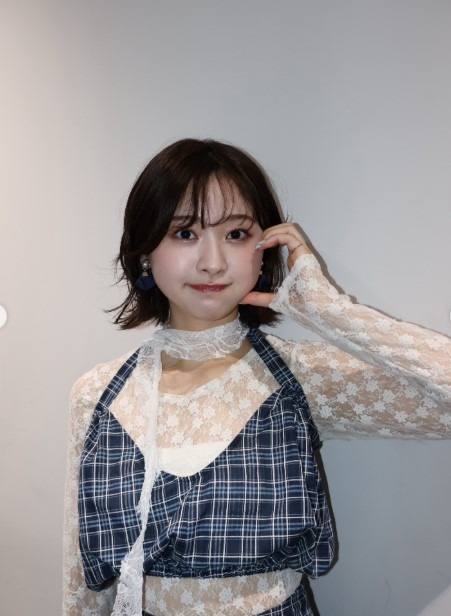 富田鈴花（写真は富田鈴花公式インスタグラムから）※所属事務所に許諾を得ています
