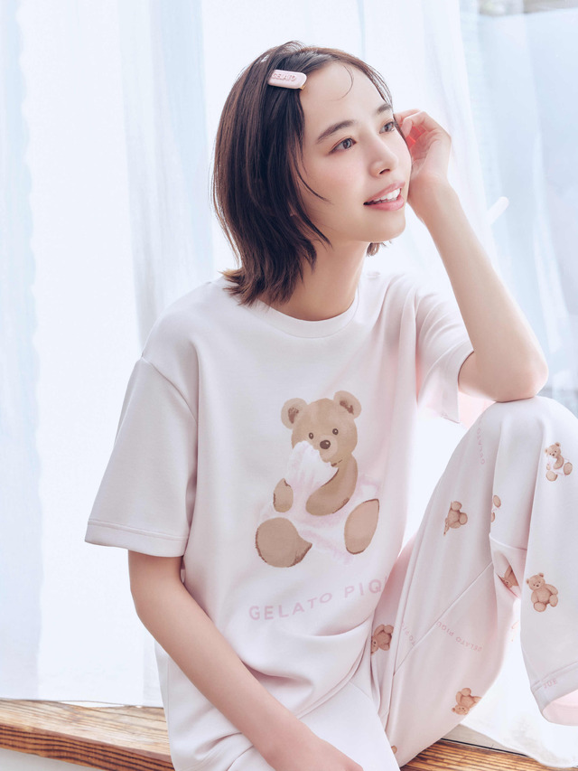 井桁弘恵がルームウェアでくつろぐ姿が公開！ジェラピケ初のリカバリーウェア