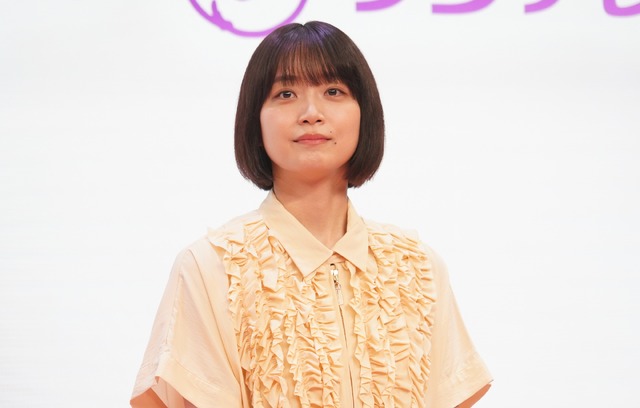 深川麻衣【写真：竹内みちまろ】