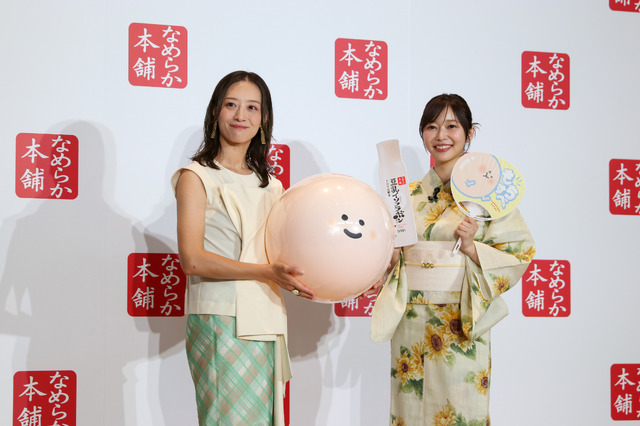 （右）指原莉乃【撮影：平木昌宏】
