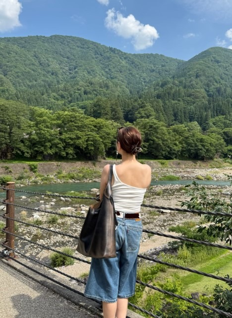 村重杏奈（写真は村重杏奈の公式インスタグラムから）※所属事務所に許諾を得ています